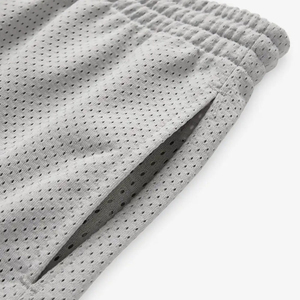 Nouveau style, short de basketball en toile tricotée unie avec logo personnalisé pour hommes, respirant, imprimé numériquement, short chaud en maille - Product Image 5