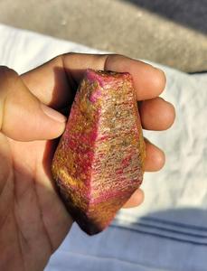 Rubí Natural en Bruto de las Minas de Kenia, 665.67 Quilates, Tamaño Más Grande, 10 USD/Quilate - Product Image 2