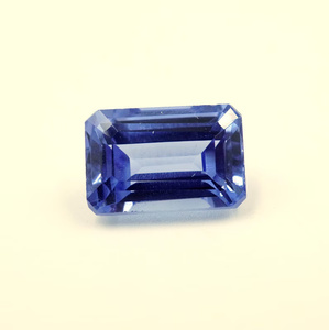 Zafiro Azul Cultivado en Laboratorio, Corte Cojín Facetado, Gema Suelta (3.50 Quilates) HAYAAT GEMS Rajasthan para Joyería - Product Image 1