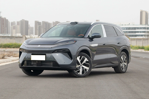 BYD Tang L DM-P 2025, SUV hybride rechargeable 7 places à quatre roues motrices, autonomie de 200 km - Product Image 2