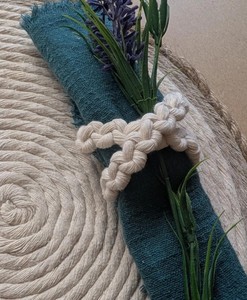 Anneaux de serviette en macramé pour mariage bohème champêtre ou accessoires de table pour la décoration de la salle à manger. - Product Image 2