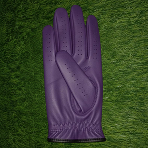 Gants de golf respirants et doux de qualité supérieure à séchage rapide, pour droitiers et gauchers, avec logo et couleur personnalisés. - Product Image 4