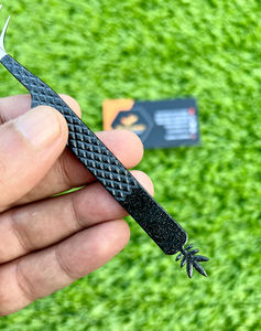 แหนบต่อขนตาคุณภาพสูง Tengrui Tss-056 สแตนเลสสตีล ป้องกันไฟฟ้าสถิต ปลายเรียบ สีดำทั้งหมด สำหรับต่อขนตาแบบเพิ่มวอลลุ่ม - Product Image 2