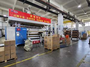 핸드 스트레치 필름 습기 방지 소프트 포장 필름 투명 종이 수축 랩 배송 투명 플라스틱 산업 내구성 Lldpe - Product Image 4