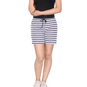 Shorts décontractés élégants pour femmes, doux et résistants, parfaits pour un usage quotidien. - Product Image 4