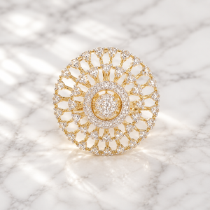 Anillo de Lujo de Oro de 14K con Diseño de Rayos de Sol y Brillantes Piedras de Circonia Cúbica, Joyería Elegante para Bodas y Fiestas para Mujer - Product Image 2