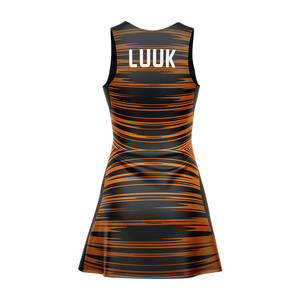 Robe de tennis sans manches pour femme, personnalisée, de haute qualité, avec logo d'équipe imprimé sur le devant, séchage rapide et évacuation de l'humidité - Product Image 3