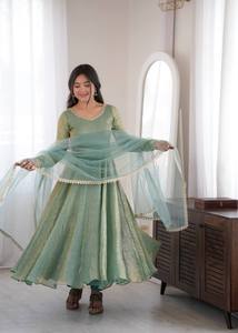 Ensemble de robe Anarkali brodée vert sauge pour femmes avec dupatta, tenue de soirée, robe ethnique indienne - Product Image 2