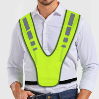 Gilet de course à haute visibilité réglable vêtements de sécurité réfléchissants respirants pour la veste de sécurité de moto d'équitation de nuit en plein air