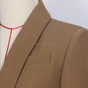 Primavera 2025, chaqueta de lujo de alta calidad para mujer, cuello chal, nueva chaqueta para mujer, traje ajustado con botones dorados clásicos para mujer, otoño - Product Image 5