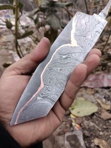 Cuchillo de chef de acero de Damasco con mango de madera, hoja de cocina personalizada con punta caída, cuchillo de espiga completa para fabricación de cuchillos, venta al por mayor EE. UU. Europa - Product Image 3