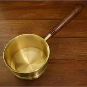 High Standard Quality Golden Metal <b>Strainer</b> with Wooden Handle Durable <b>Colander</b> for Kitchen Use - Product Image 2