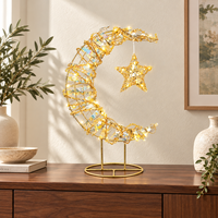 Décoration de table en forme de croissant, petite et durable, fonctionnant sur piles, avec cadre en fil doré et ruban irisé, pour la maison musulmane en période du Ramadan