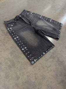 Shorts de Mezclilla Unisex con Pedrería, Cintura Alta, Lavados y Desgastados, Brillantes, para Hombre y Mujer, Estilo Urbano para Festivales de Verano 2026 - Product Image 4