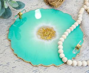 ถาดเสิร์ฟเรซิ่นสีน้ำเงินลายจีโอดสวยงาม พร้อมตกแต่งด้วยทองคำเปลว ถาดเรซิ่นทรงกลมสำหรับโต๊ะเครื่องแป้ง งานแฮนด์เมด ของตกแต่งบ้าน - Product Image 6