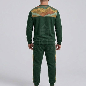 Conjunto de Sudadera con Estampado de Alta Calidad con Gráficos Modernos y Tela Suave para Moda Casual Urbana - Product Image 4