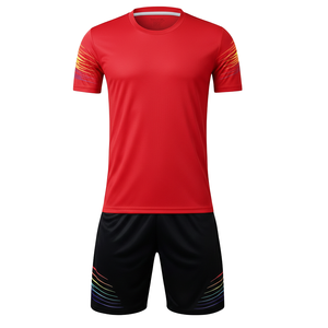Conjunto de entrenamiento de fútbol de alta tecnología: camiseta y pantalones cortos de fútbol con cuello redondo, 100% poliéster de malla, corte automático y estampado degradado. - Product Image 3