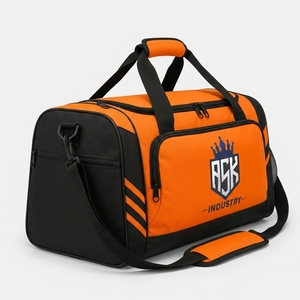 Bolsa de equipo de fútbol de alta calidad diseñada con material duradero, múltiples bolsillos, amplio espacio de almacenamiento y fácil transporte para atletas. - Product Image 2