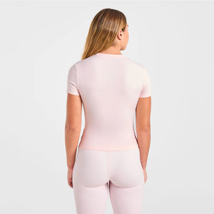 Camiseta Deportiva de Manga Corta para Mujer, de Alta Calidad, con Logotipo Personalizado al por Mayor, Color Sólido, Corte Regular, Ligera y Transpirable para Verano - Product Image 2