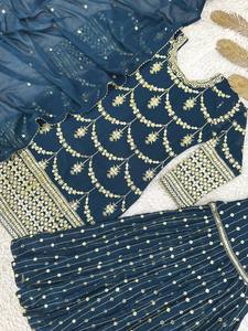 Conjunto de Salwar Kameez Azul Bordado con Dupatta de Organza, Corte Entallado Reversible, Traje para Bodas y Fiestas Indias y Pakistaníes - Product Image 6
