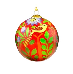 Boule de Noël artisanale de haute qualité à rayures rouges et blanches, 8 cm, en plastique incassable, édition limitée - Product Image 2