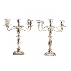 Candelabro de 3 Brazos Plateado Estilo Vintage, Diseño de Brazos Retorcidos de Mediados de Siglo, Elegante Centro de Mesa, Portavelas Convertible - Product Image 3