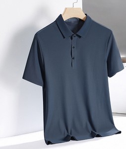 Camiseta de Hombre de Color Sólido, Cuello Redondo, Manga Corta, Corte Regular, Informal, Cómoda para el Día a Día, Prenda Básica Esencial - Product Image 5