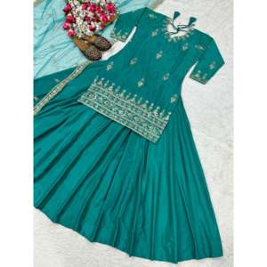 Designer <b>Silk</b> Lehenga Choli Beautiful Dupatta for Party Wear Elegant and Stylish Top - Product Image 4