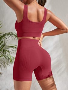 Conjunto de Yoga sin Costuras de 2 Piezas, Top Corto de Cintura Alta y Pantalones Cortos, Color Sólido, Espalda Cruzada, Ropa Deportiva para Mujer - Product Image 3