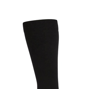 Chaussettes de haute qualité de dernière conception de couleur unie pour hommes Services OEM Nouvelle mode Respirant Votre propre logo Chaussettes pour hommes - Product Image 3