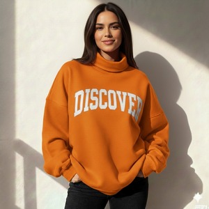 Pull col roulé doux et personnalisé pour femme, brodé de sequins sur le devant, épais et chaud en tissu éponge, coupe oversize à épaules tombantes, style décontracté, collection automne - Product Image 1