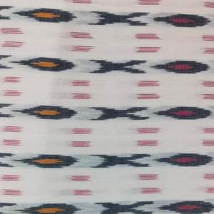 Tissu Ikat indien traditionnel tissé à la main, durable et éco-responsable, en coton, fabriqué par des artisans, pour la décoration intérieure. - Product Image 2