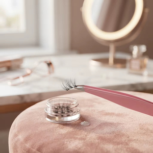 Pince à épiler inclinée pour sourcils, en acier inoxydable, pince de précision pour l'épilation, pince à épiler courbée pour salon et usage domestique, 1 pièce - Product Image 4