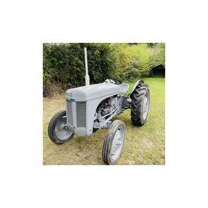 Tractor Massey Ferguson 291 al por Mayor con Cabina, Tractor Agrícola para Agricultura y También Implementos y Equipos para Tractor - Product Image 4