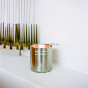 Portavelas de Latón Personalizado con Acabado Cepillado de 16 oz, Ecológico, Duradero, Perfumado, Hecho a Mano, para Uso Religioso, Fabricación de Velas de Lujo Navideñas - Product Image 4