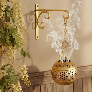 Quemador de incienso de bronce hecho a mano con tapa tallada y diseño griego, difusor aromático para incienso chino, uso durante todo el año. - Product Image 5