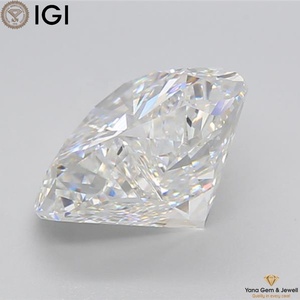 Crea tu anillo de ensueño con diamante cultivado en laboratorio CVD de 4.00 CT, corte corazón, color E, claridad VVS2, certificado IGI, para un look real. - Product Image 3