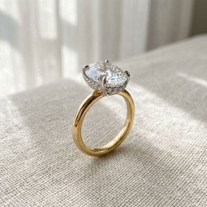Bague de fiançailles de luxe pour femme en or 18 carats, ovale, avec halo de diamants de laboratoire certifiés IGI, or bicolore, cadeau de mariage, bijoux de mariée - Product Image 2