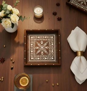 Bandeja de cocina con incrustaciones de hueso - Bandeja cuadrada de madera hecha a mano para sala de estar y mesa de comedor - Product Image 3