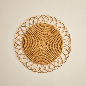 Sous-plat en rotin tressé personnalisé pour vaisselle, décoration de table de mariage ou de salle à manger, fabriqué au Vietnam - Product Image 2