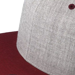 หมวกแก๊ปทรงสแนปแบ็ค 6 แผง ด้านหน้าทำจากโฟมโพลีเอสเตอร์คุณภาพพรีเมียม ด้านหลังเป็นตาข่าย ระบายอากาศได้ดี กันน้ำ เหมาะสำหรับทุกเพศทุกวัย มีไซส์พลัส - Product Image 5