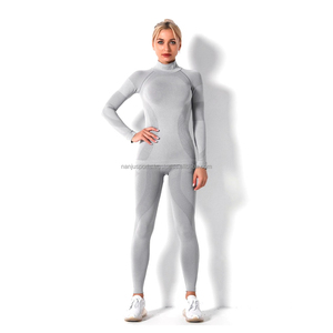 Ensemble pour femmes vente en gros ensembles design de yoga fitness pour femmes vêtements de fitness pour femmes soutien-gorge et ensemble de yoga à la traîne de haute qualité - Product Image 4