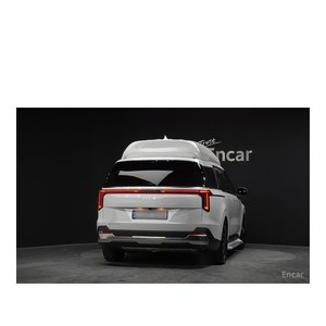 Kia Carnival 9 places essence 2024, limousine haut-bas, 11 719 km, boîte automatique, cuir, pour entreprises spécialisées dans les besoins particuliers - Product Image 4