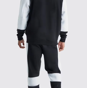 ชุดเสื้อฮู้ดบล็อกสีสำหรับผู้ชาย – เสื้อสเวตเชิ้ตแบบสวมลำลองและกางเกงจ็อกเกอร์ ชุดสตรีทแวร์ 2 ชิ้น - Product Image 2