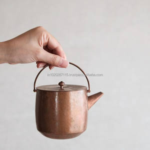 Hervidor de cobre con acabado antiguo con parte superior floral y asas artísticas adecuadas para decoradores de eventos y amantes del Vintage - Product Image 6