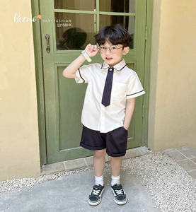 Ensembles de vêtements pour enfants de haute qualité, garçons et filles, style uniforme scolaire tendance, ensembles de vêtements pour tout-petits, 2 pièces, noir et blanc - Product Image 1