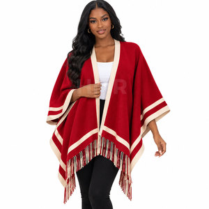 Suéter Poncho Cómodo con Logotipo Personalizado Rojo de la Hermandad HMR, con Borlas Elegantes, 100% Acrílico - Product Image 1