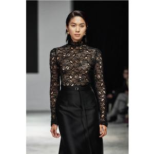 Falda Larga de Alta Calidad para Mujer, Nueva Falda EVELISSE de Línea A, Corte Entallado, Brillante y Antiarrugas - Product Image 6