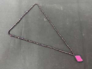 Collar de Cristal Facetado Negro y Rosa con Colgante de Cuentas Hecho a Mano, Joyería de Moda para Mujer, en Caja - Product Image 4