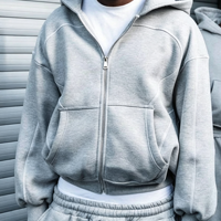 Ensemble survêtement streetwear gris ample et évasé avec logo personnalisé pour homme (sweat à capuche et pantalon de jogging)